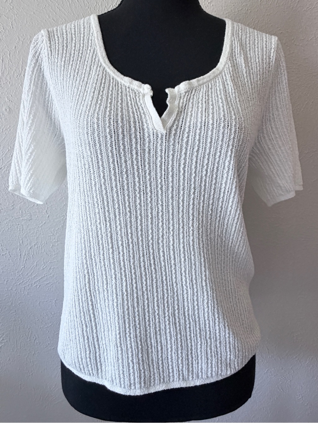 Uniqlo White Knit Short-Sleeve Top